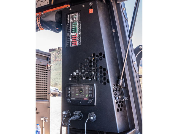 Alu-Cab Alu-Cabin Camper Redarc System