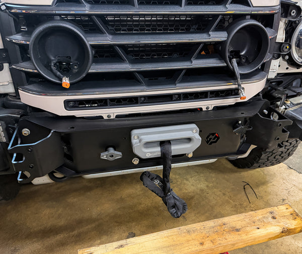 GP Factor Ineos Grenadier & Quartermaster V2 Hidden 12.5K Winch Kit - Synthetic Line